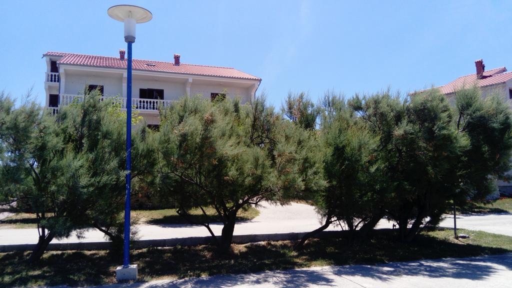 Apartments Branko Nin Buitenkant foto